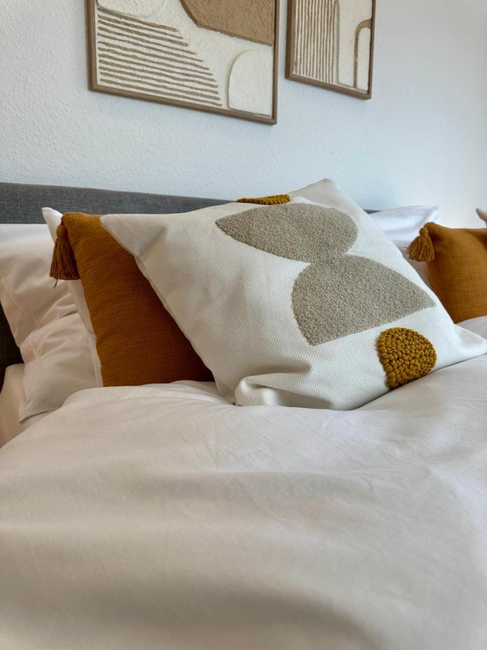 Guestroom Meerbusch Extérieur photo